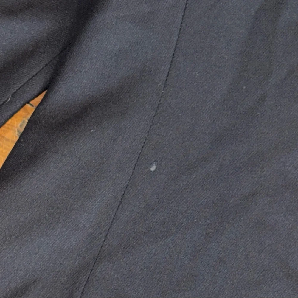 Armani Collezioni. Twill Textured Black Blazer. Size 44L.